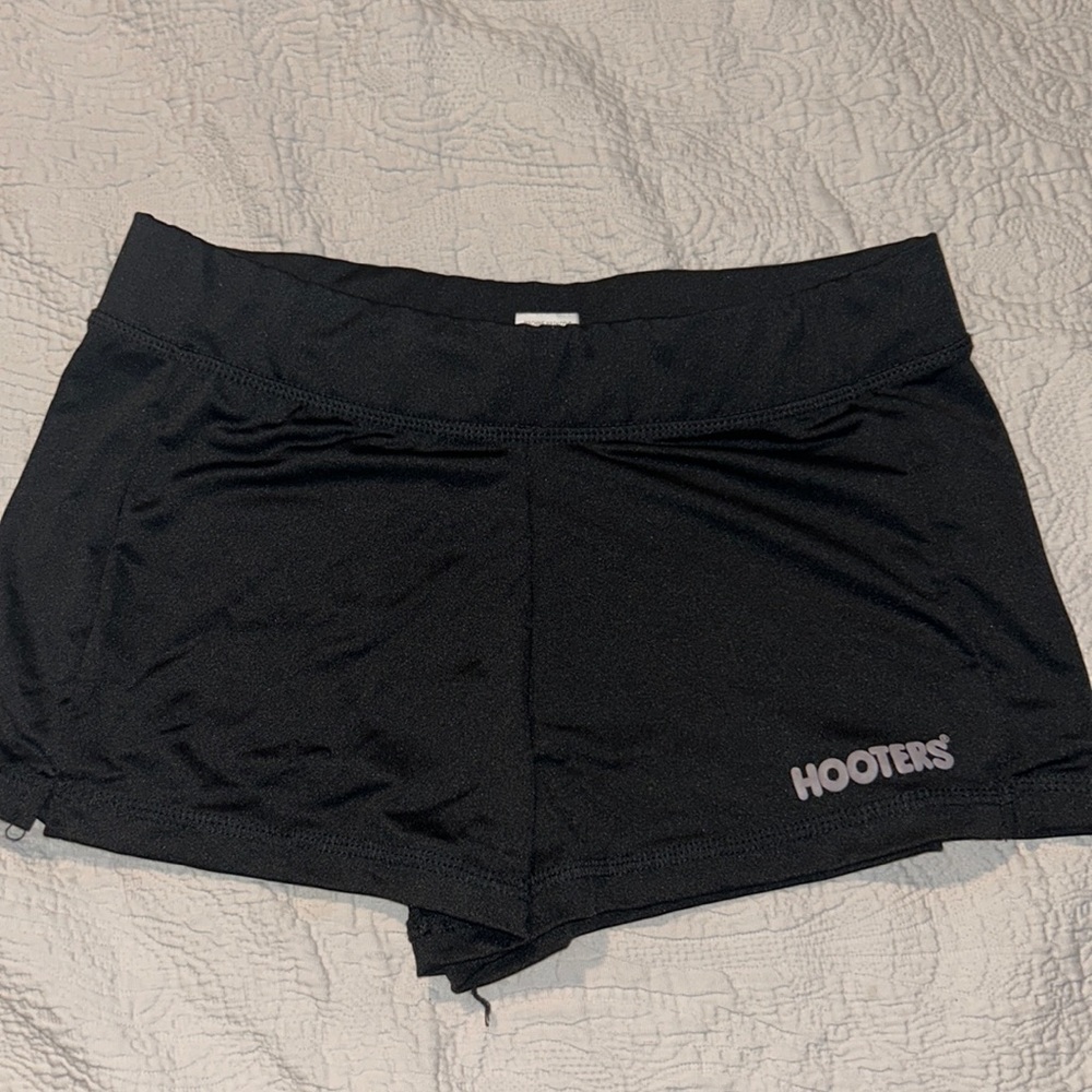 Small old style hooters shorts!